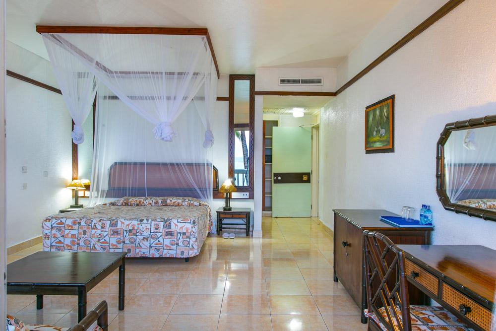 Mombasa Beach Hotel Exterior photo